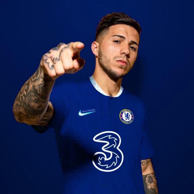 jiuyou官网-1.2亿！恩佐肥皂剧画上句号，世界杯新人王终上“车”