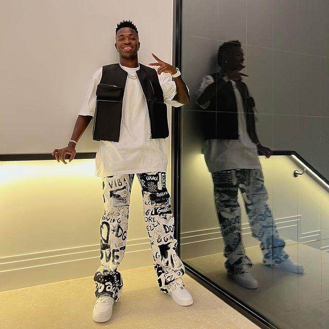 1665723530138023001.jpg 310831173_176949084888838_815138810738441479_n.jpg